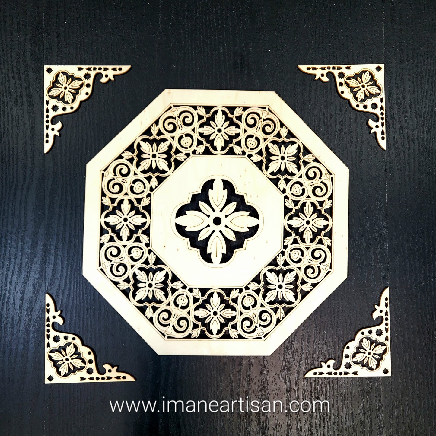 C-008/ Corner Accesory / Moroccan Geometric Art / Carved Wood / Laser Cut Wood / Moroccan Arabesque / Craft and DIY / Zowaqa Maghribia