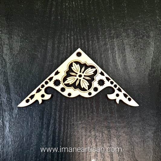 C-008/ Corner Accesory / Moroccan Geometric Art / Carved Wood / Laser Cut Wood / Moroccan Arabesque / Craft and DIY / Zowaqa Maghribia